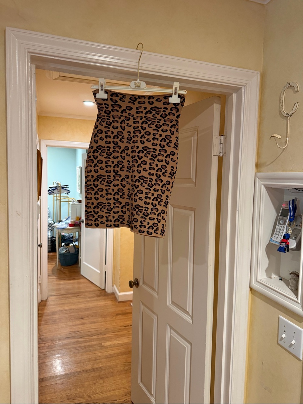 BCBGMaxAzria Tan and Black Leopard Pencil Skirt